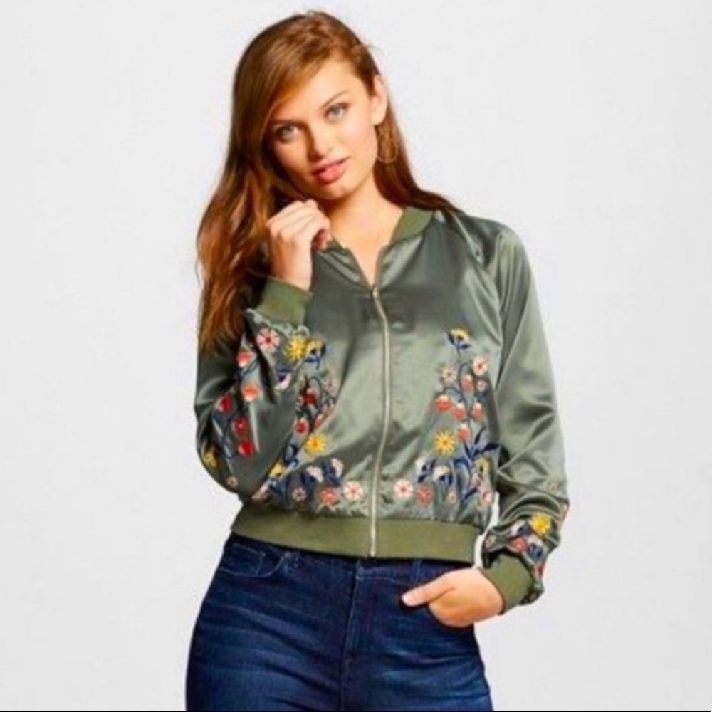 Green Satin Bomber Jacket Embroidered Floral Design Silver Zipper Crop Length